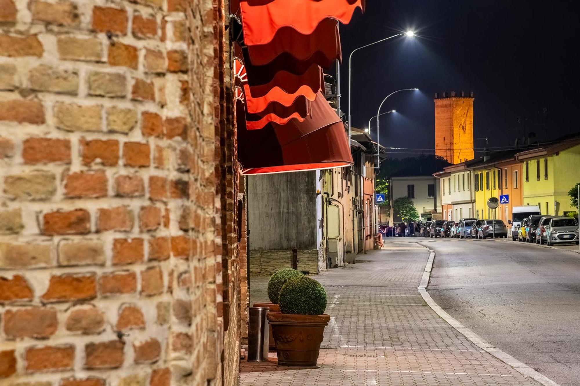 Hotel Vecchio Casello Castelleone Экстерьер фото