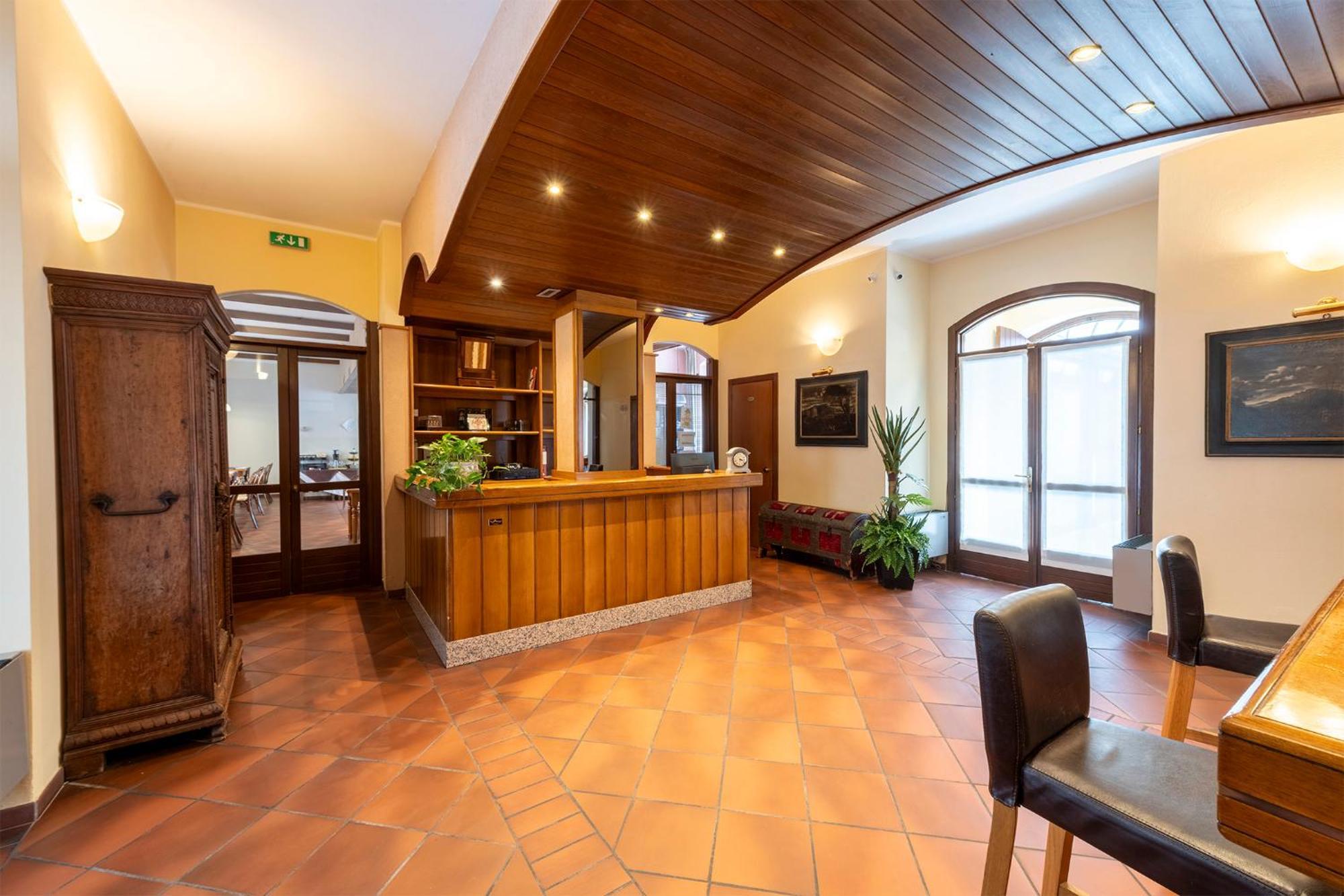 Hotel Vecchio Casello Castelleone Экстерьер фото
