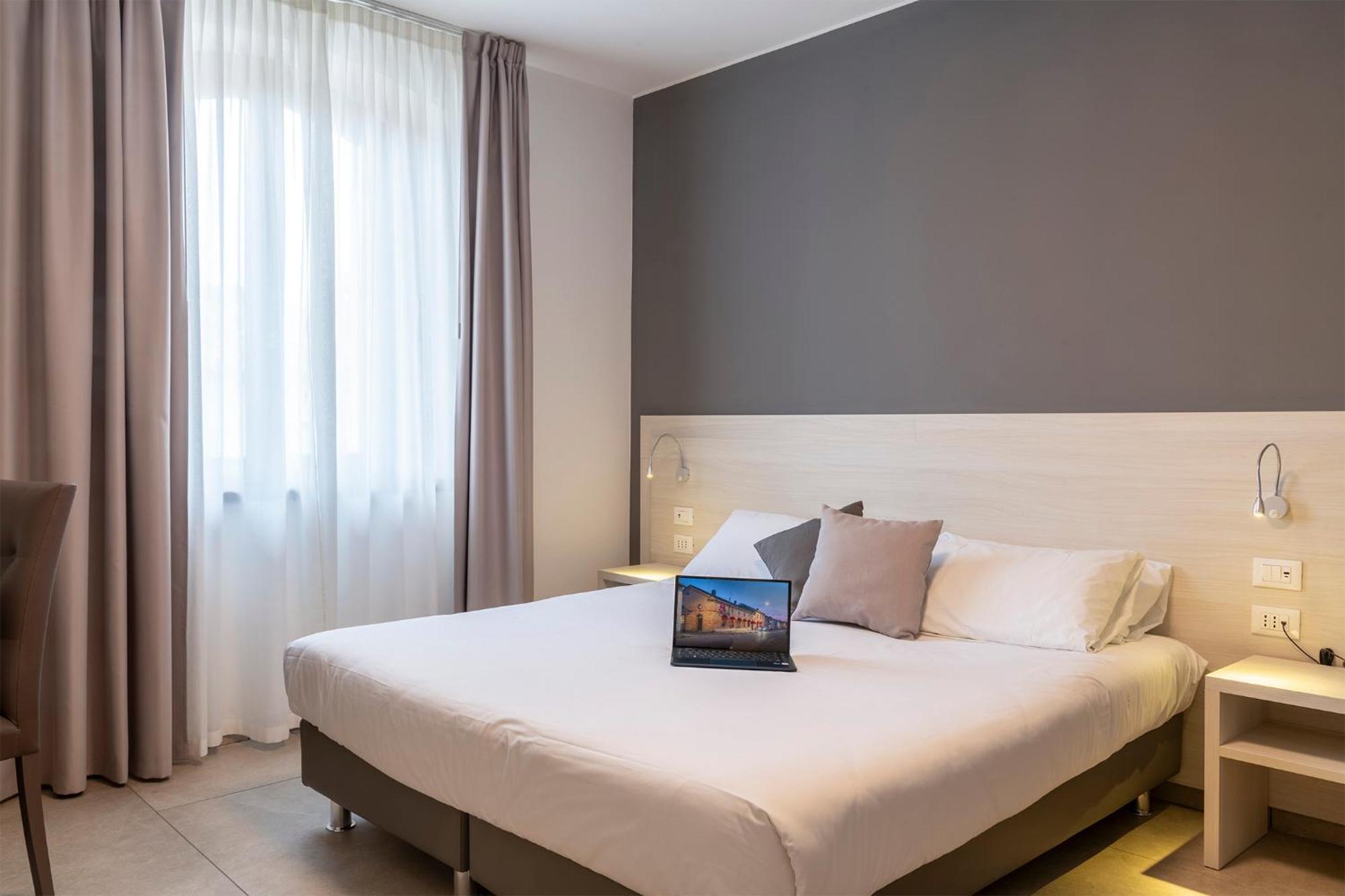 Hotel Vecchio Casello Castelleone Экстерьер фото