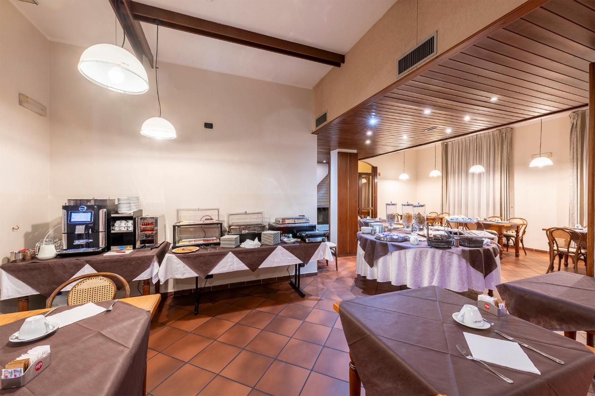 Hotel Vecchio Casello Castelleone Экстерьер фото