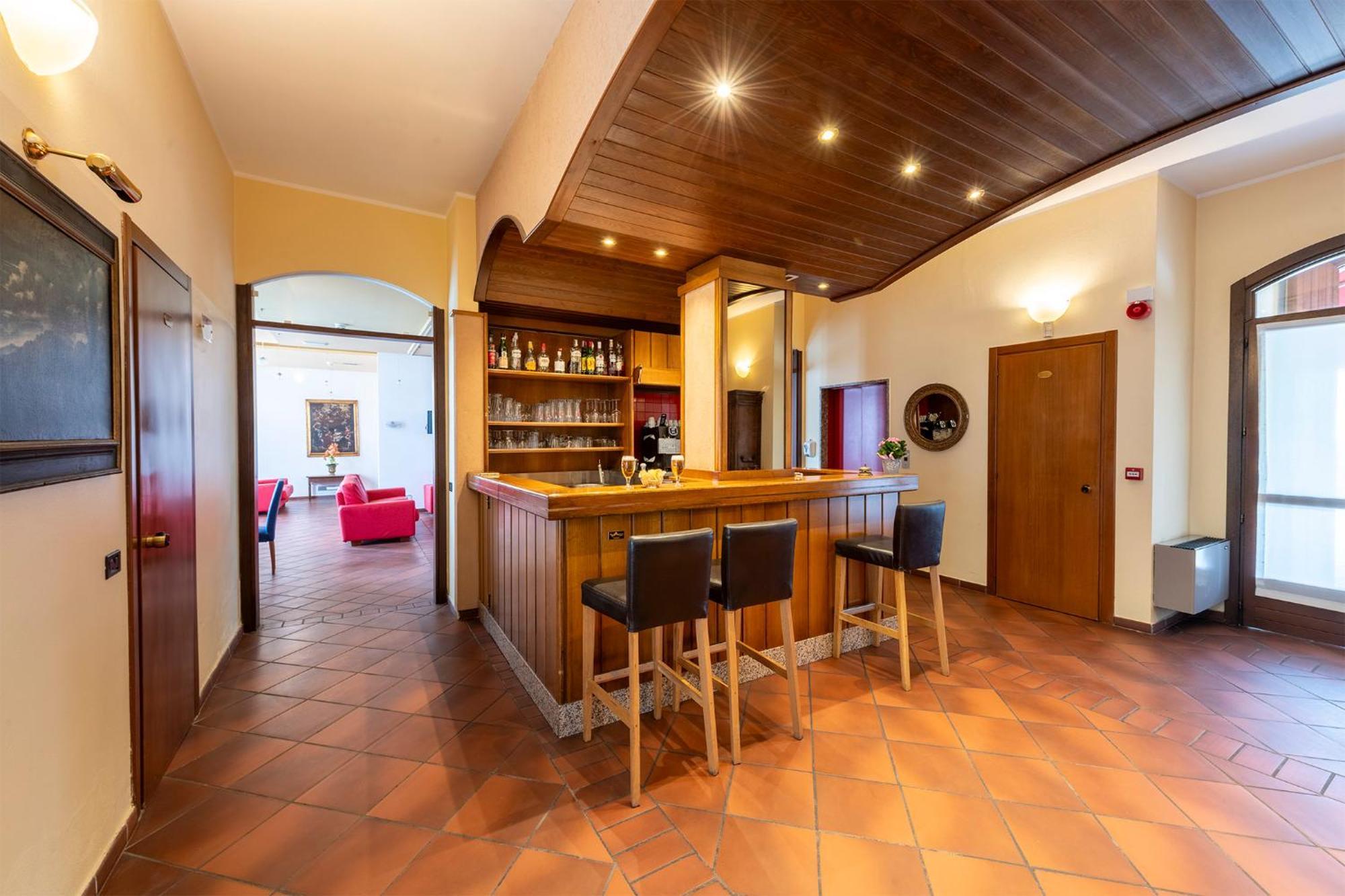 Hotel Vecchio Casello Castelleone Экстерьер фото