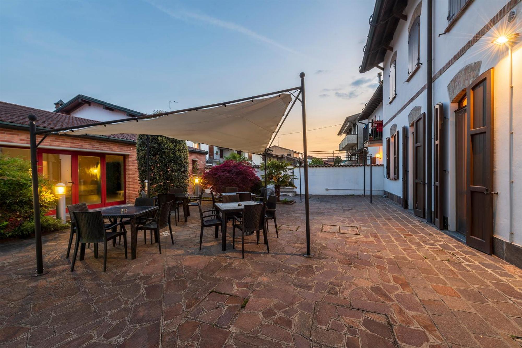 Hotel Vecchio Casello Castelleone Экстерьер фото