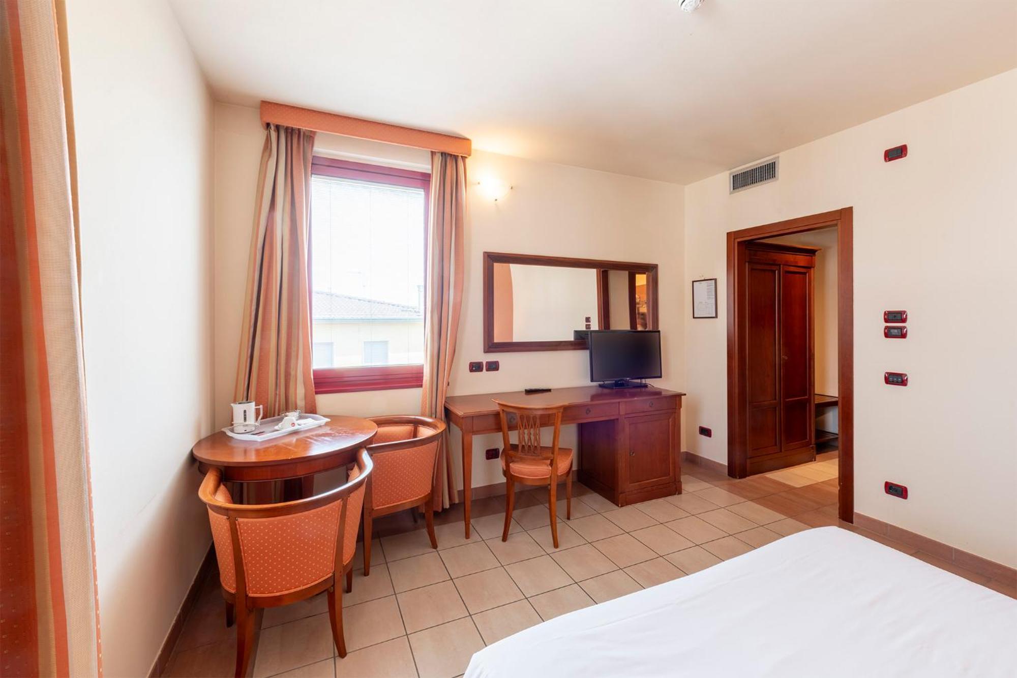 Hotel Vecchio Casello Castelleone Экстерьер фото